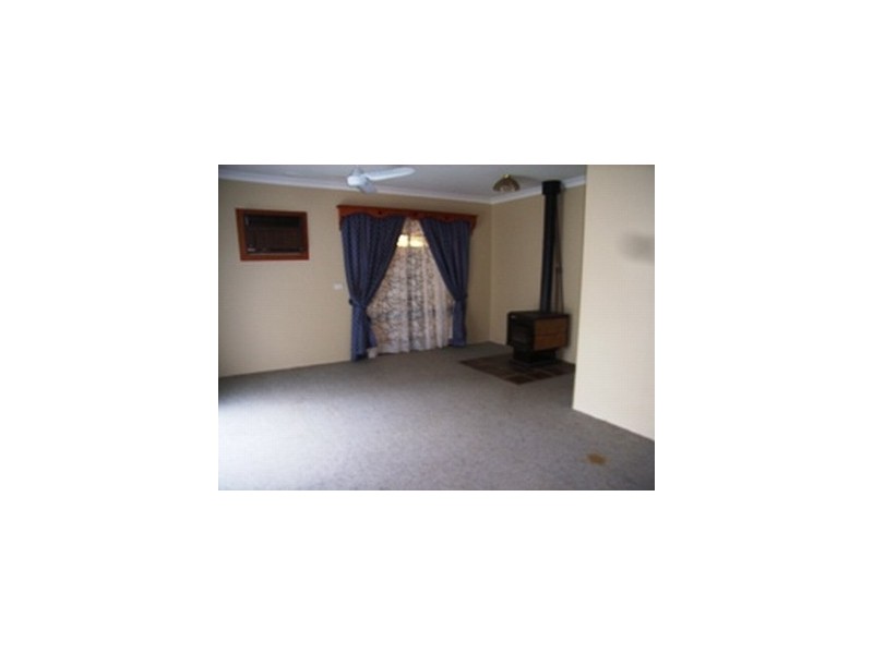 12 Camfield St, Eaton WA 6232