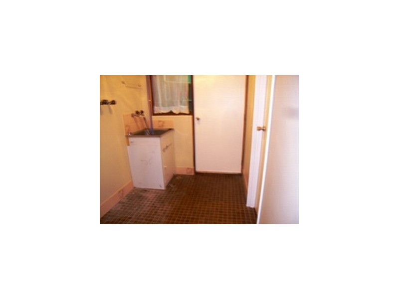 12 Camfield St, Eaton WA 6232