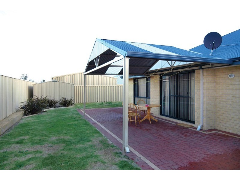 103 Hornibrook Road, Dalyellup WA 6230