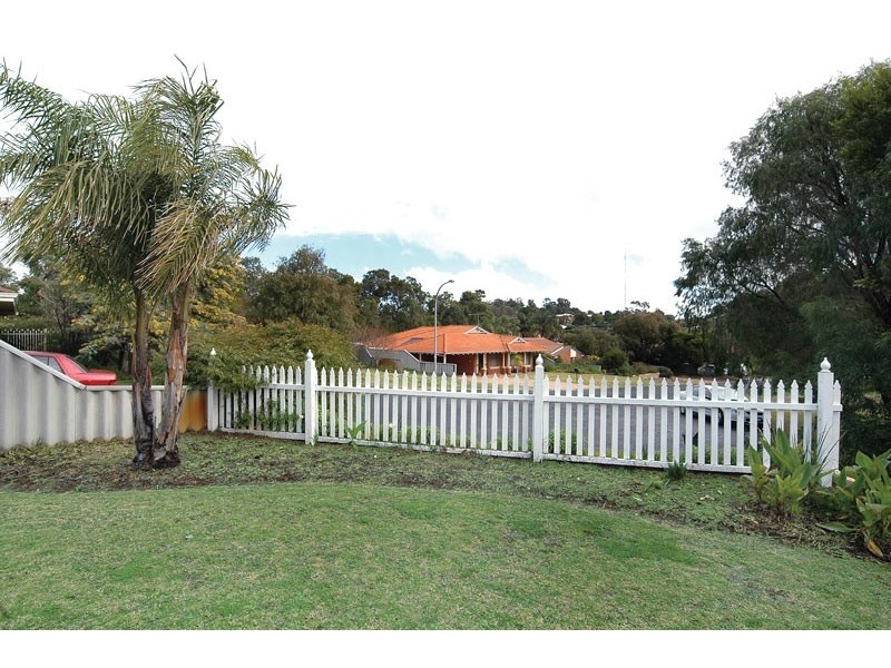 7 Buckton Place, Australind WA 6233