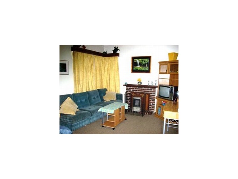 8 Vixen Street, Withers WA 6230