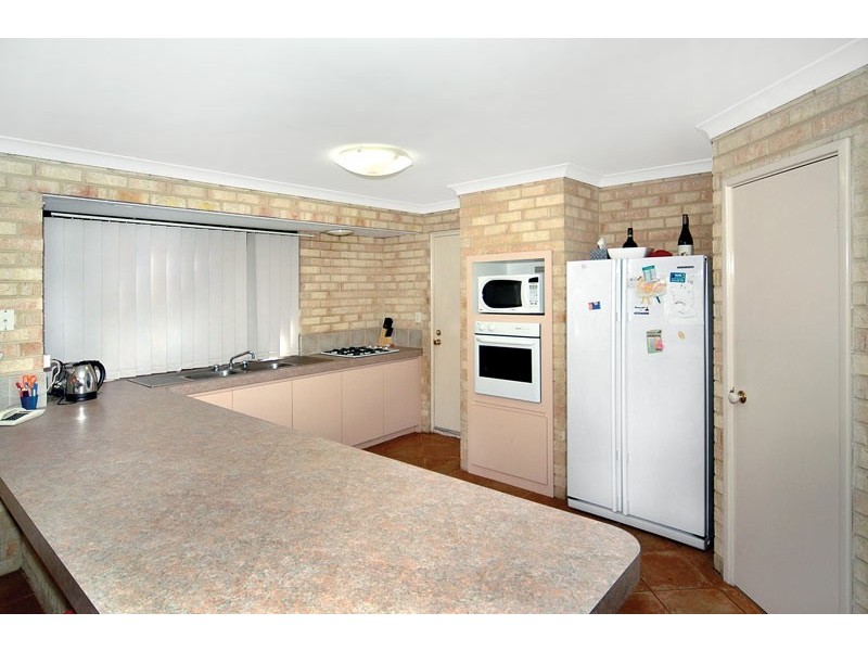 9 Shetland Place, Eaton WA 6232