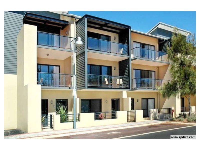 2/22 Bonnefoi Boulevard, Bunbury WA 6230