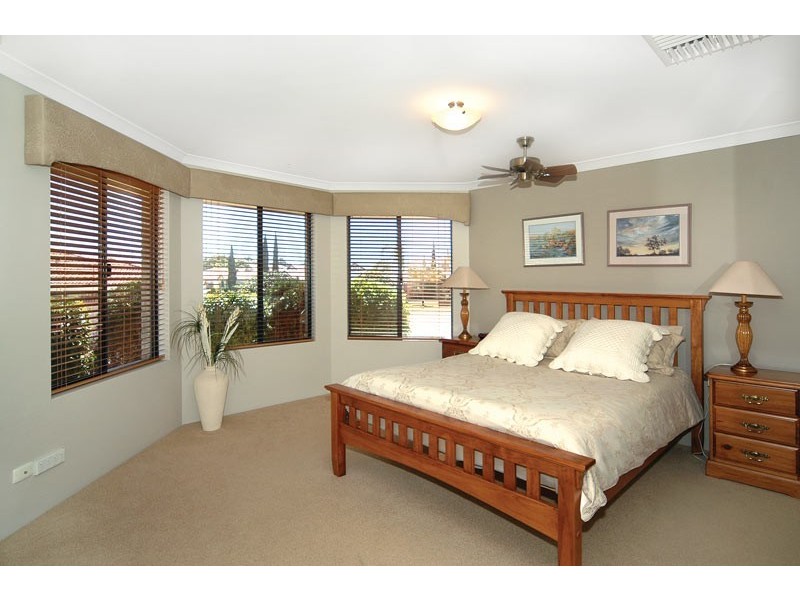 13 Lantana Lane, Glen Iris WA 6230