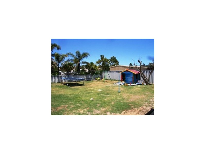 96 Chapple Drive, Australind WA 6233