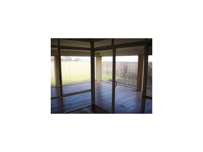 11 Katinka Street, Dalyellup WA 6230