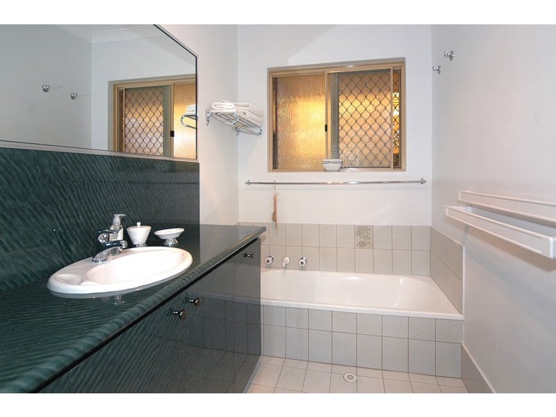 7b Macnish Close, Bunbury WA 6230