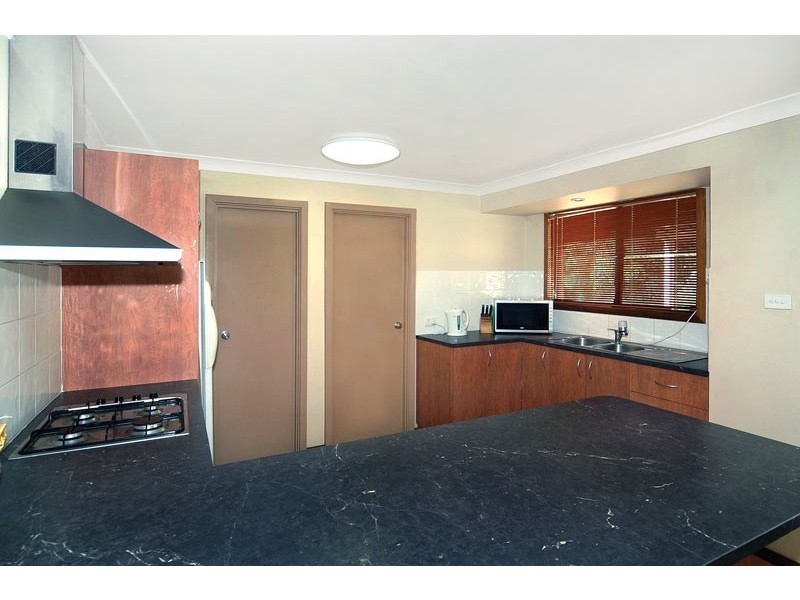 3 Bickerton Place, East Bunbury WA 6230