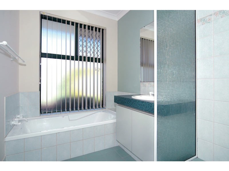 16 Boyona Place, Boyanup WA 6237