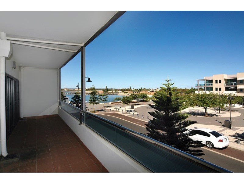 12/23-25 Casuarina Street, Bunbury WA 6230