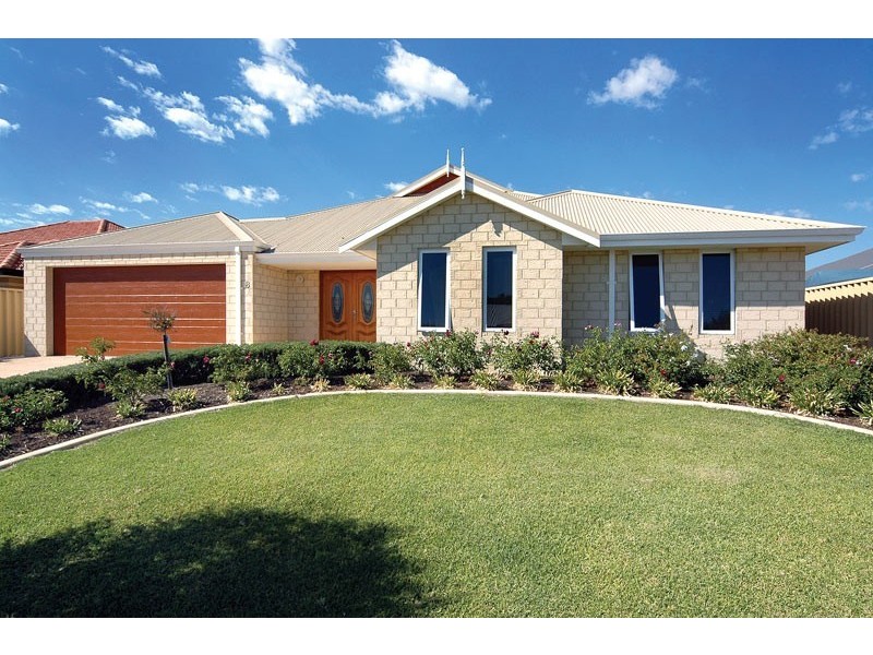18 Berkeley View, Millbridge WA 6232