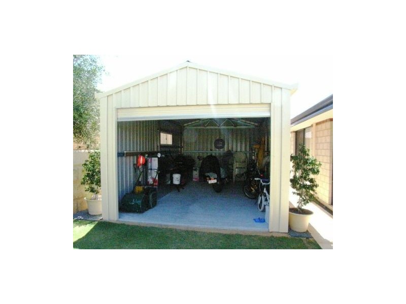 9 Possum Way, College Grove WA 6230