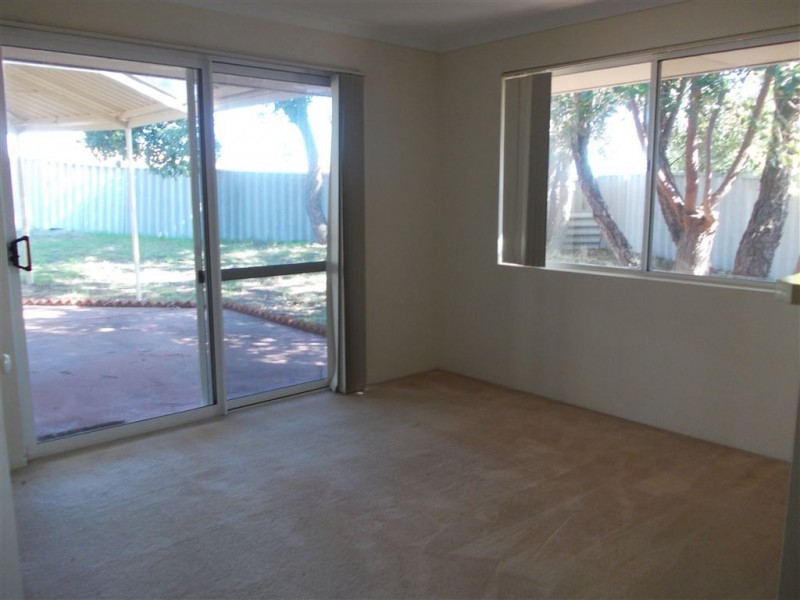 11 Emelia Place, Australind WA 6233