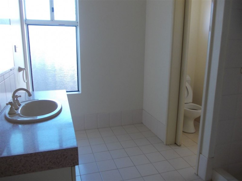 11 Emelia Place, Australind WA 6233