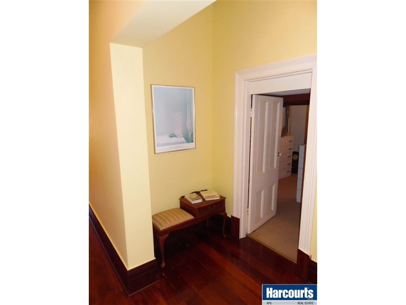 6 Symmons Street, Bunbury WA 6230