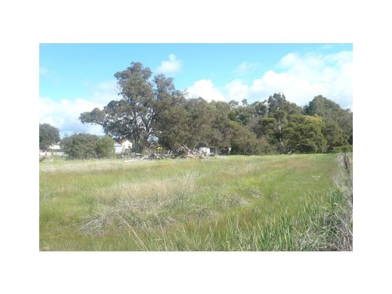 26 South West Highway, Harvey WA 6220