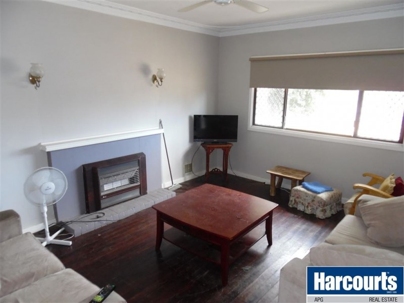 30 Venn Street, Bunbury WA 6230