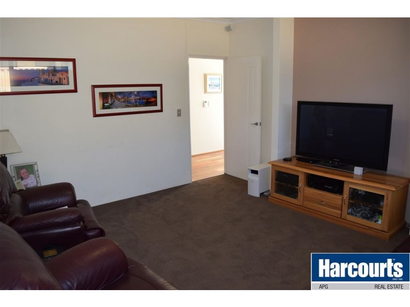 9 Katinka Street, Dalyellup WA 6230