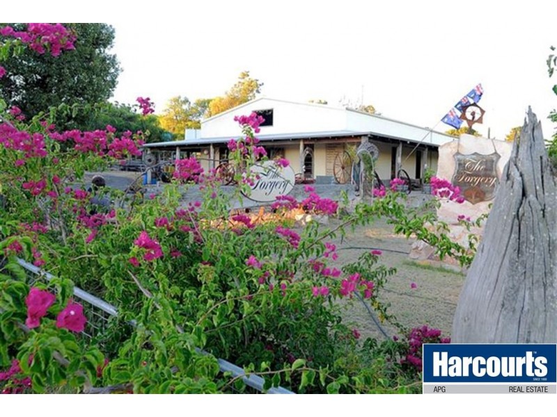 2 Fishermans Road, Stratham WA 6237