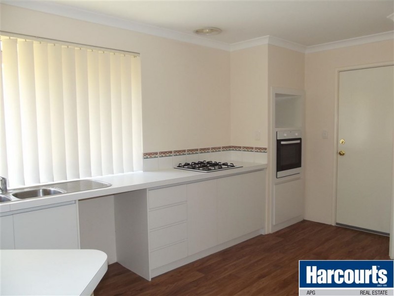 29 Possum Way, College Grove WA 6230