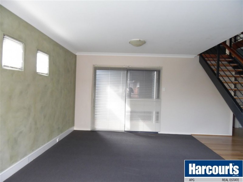 2/9 Strickland Street, South Bunbury WA 6230