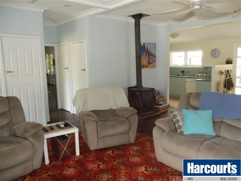 66 Hillman Street, Darkan WA 6392