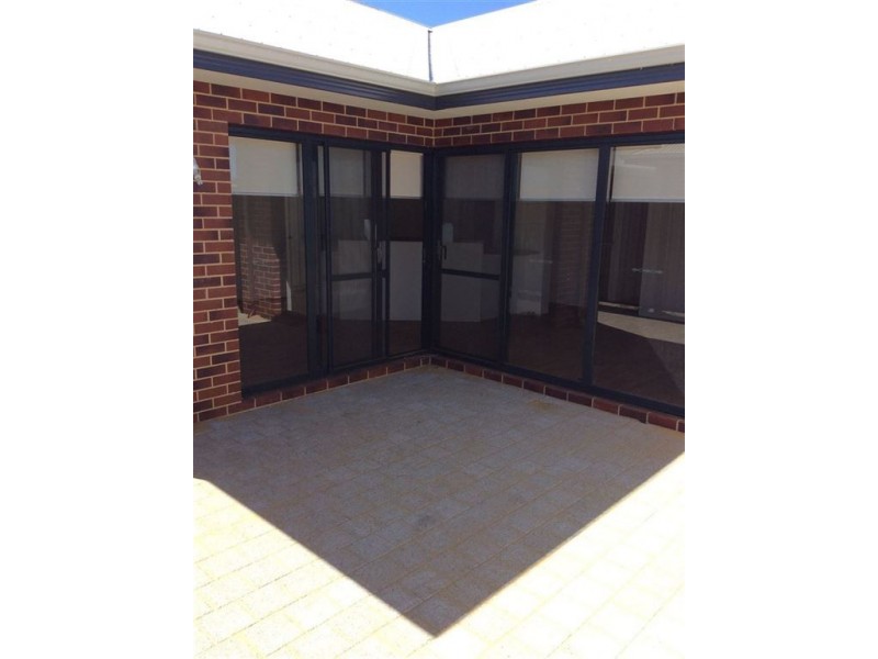 104 The Boulevard, Australind WA 6233