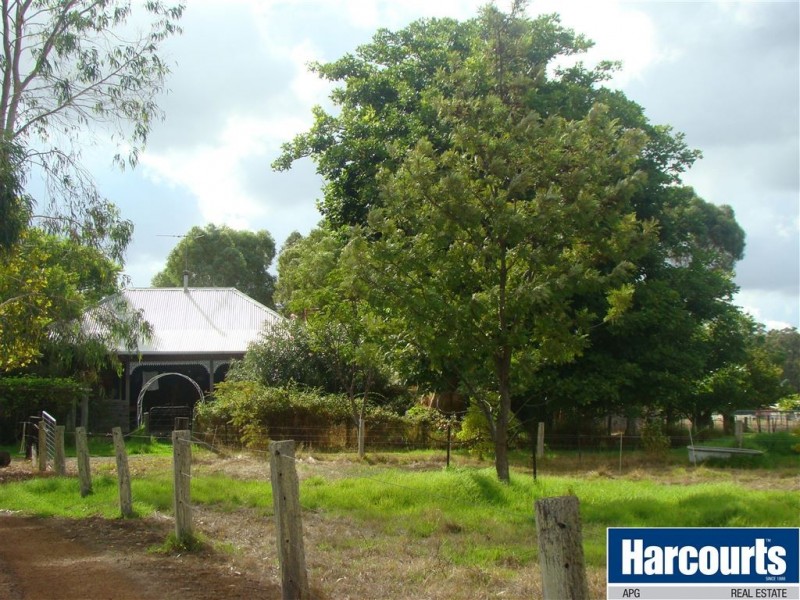 11 Timperley Street, Boyanup WA 6237