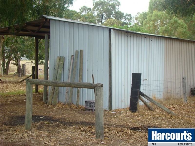 11 Timperley Street, Boyanup WA 6237