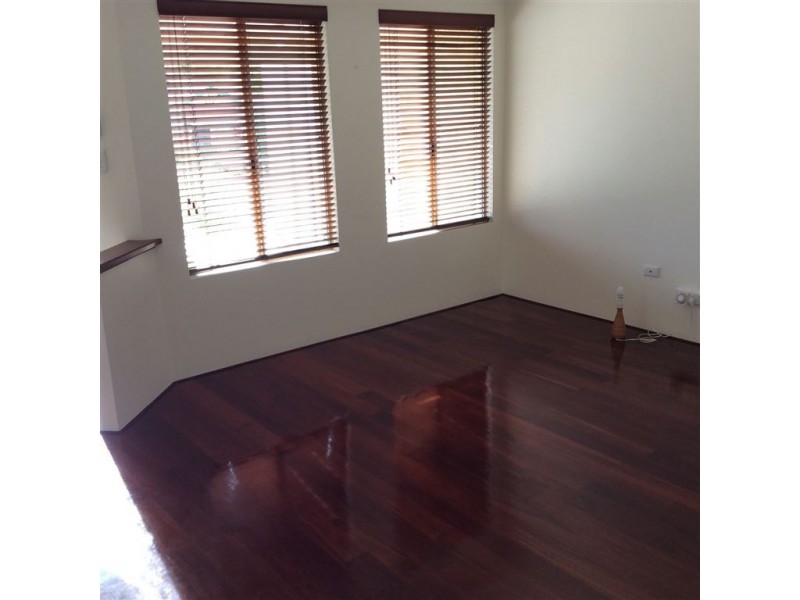 11 Lefroy Place, Usher WA 6230