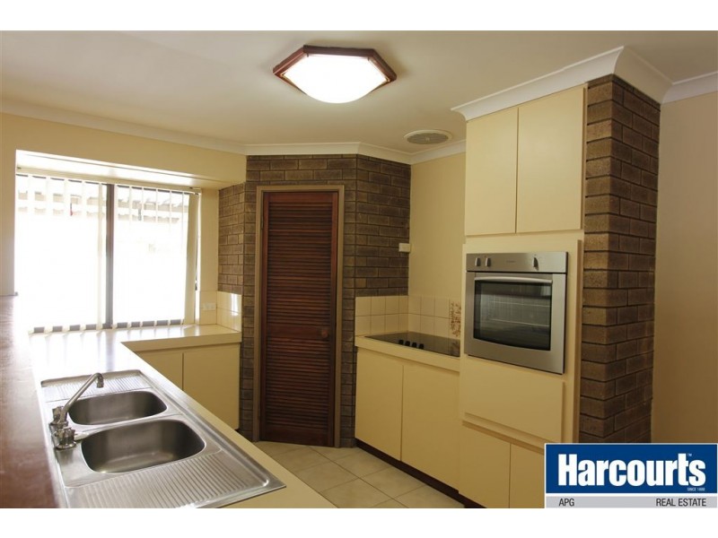 8 Latour Street, Australind WA 6233
