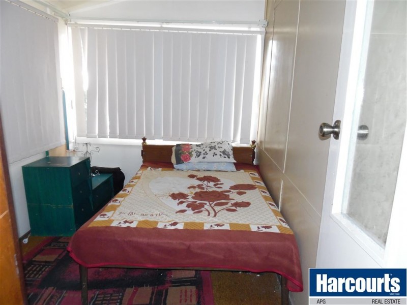 4 Wilson Street, Carey Park WA 6230