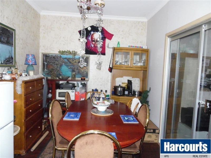 4 Wilson Street, Carey Park WA 6230