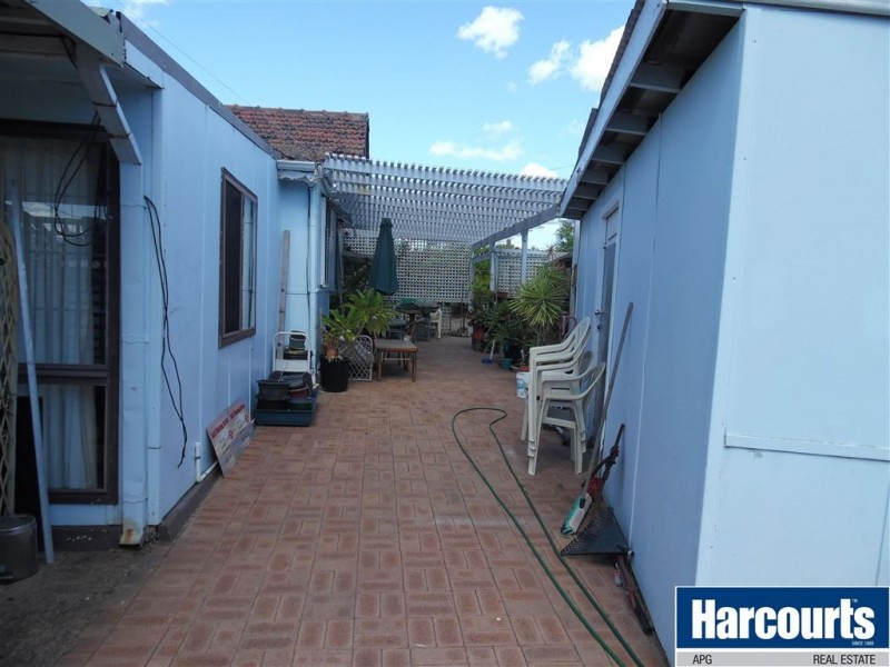 4 Wilson Street, Carey Park WA 6230