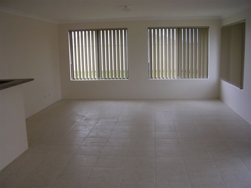 10 Jupiter Drive, Australind WA 6233