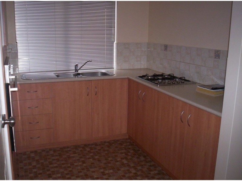 10/13 Wakefield Crescent, Australind WA 6233