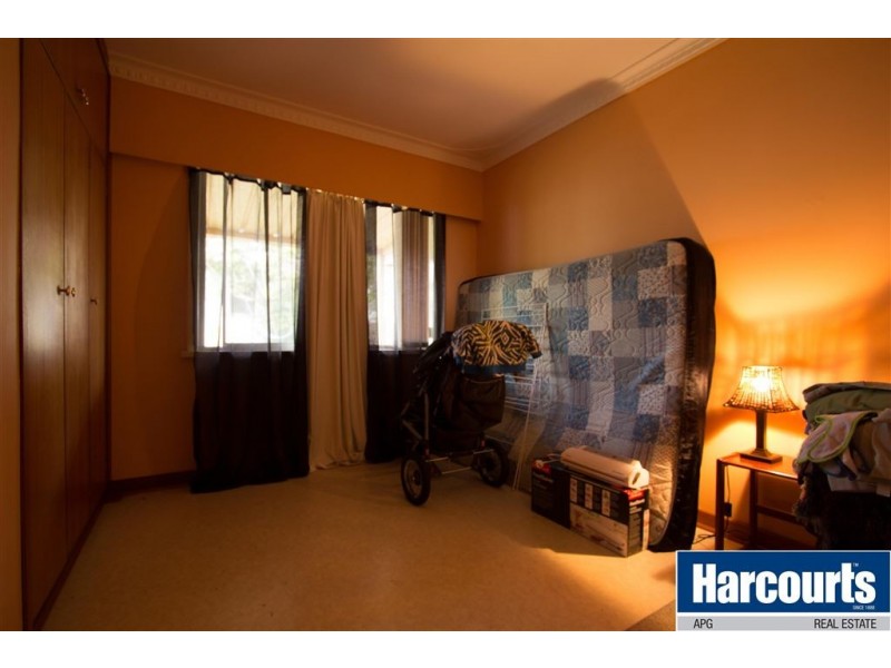 23 Upton Place, Australind WA 6233