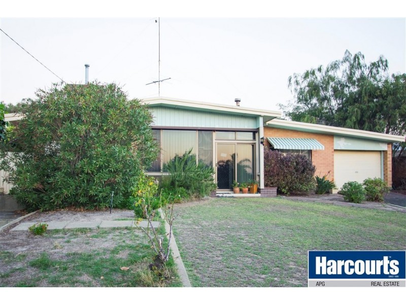 23 Upton Place, Australind WA 6233