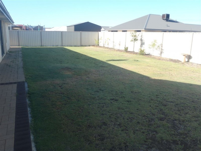 10 Star Street, Australind WA 6233