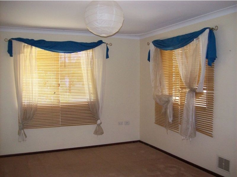 b/39 HUDSON ROAD, Withers WA 6230