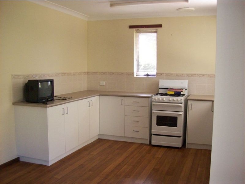 b/39 HUDSON ROAD, Withers WA 6230