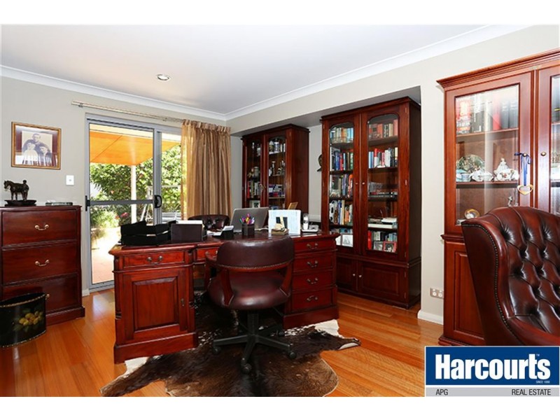 1 Macnish Close, Bunbury WA 6230