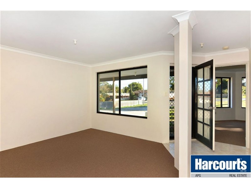 35 Hamilton Road, Eaton WA 6232