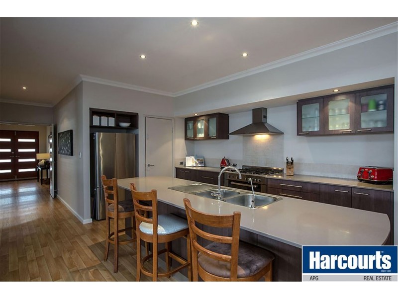 30 Kelston Way, Australind WA 6233