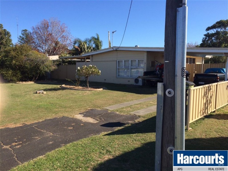 8 Roman Road, Bunbury WA 6230