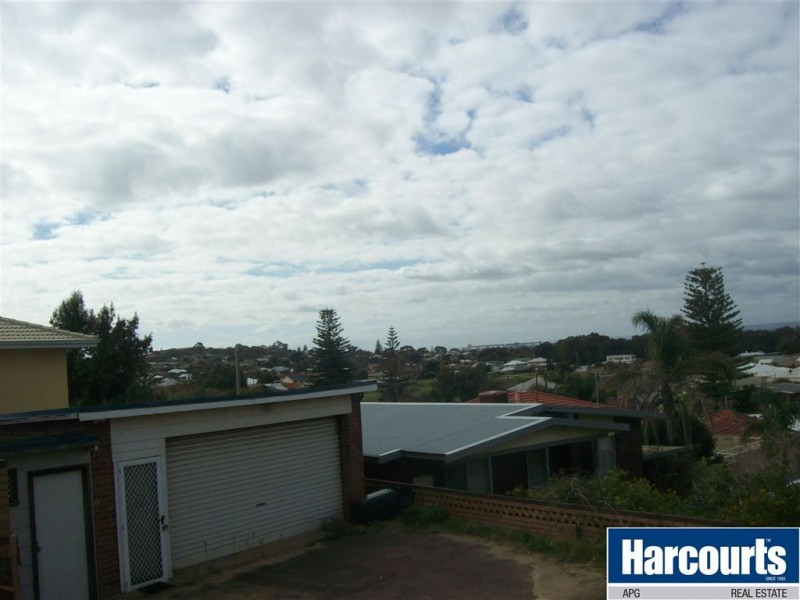 195 Ocean Drive, South Bunbury WA 6230