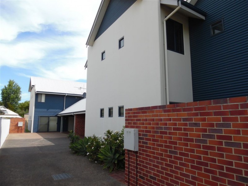 2/9 Strickland, South Bunbury WA 6230