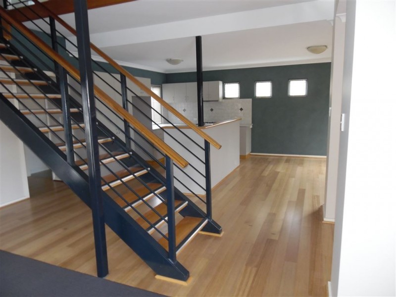 2/9 Strickland, South Bunbury WA 6230