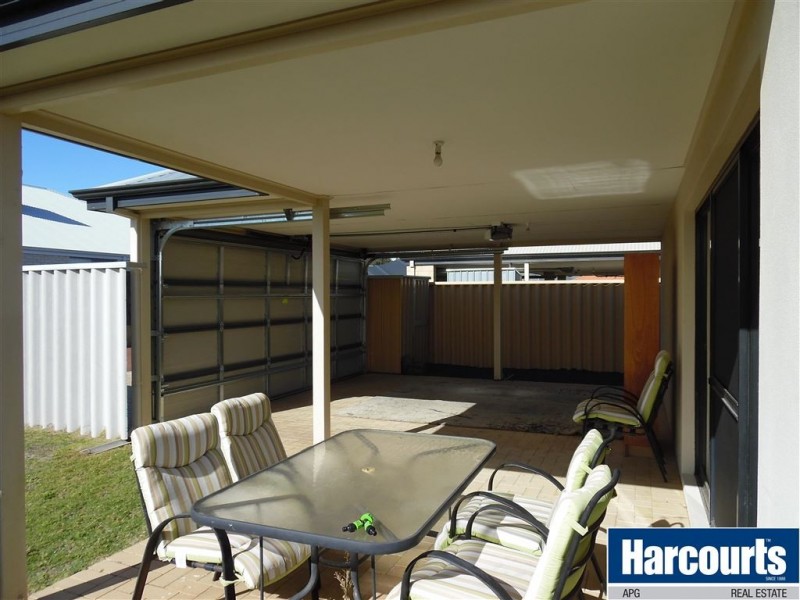 34 Reeves Approach, Dalyellup WA 6230