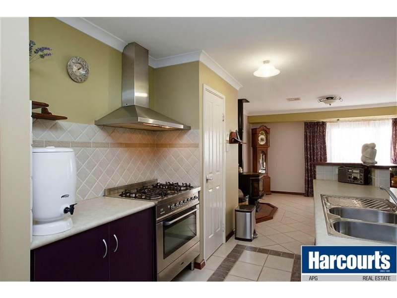 57 Samrose Road, Dalyellup WA 6230